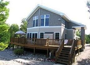 3rd image of 17190 Bay View Dr