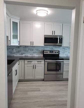 5th image of 141 1st Ave