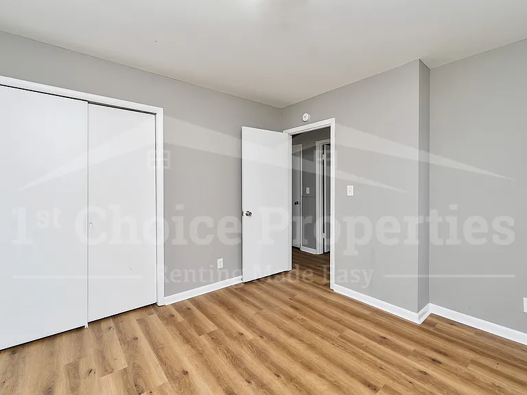 236 Clifton St — Photo 16