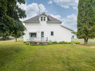 655 N Main St, Scandinavia, WI 54977