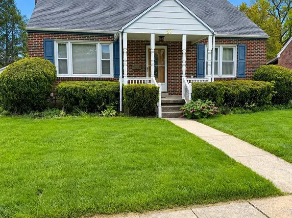 27 Woodland Rd, Reading, PA 19610