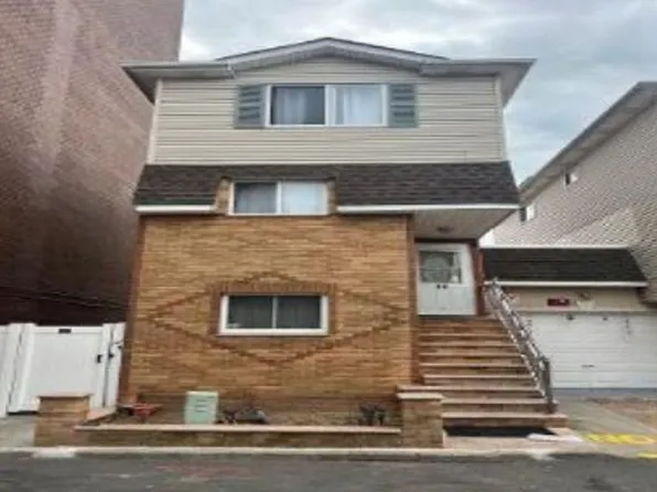 58 Courtney Loop, Staten Island, NY 10305