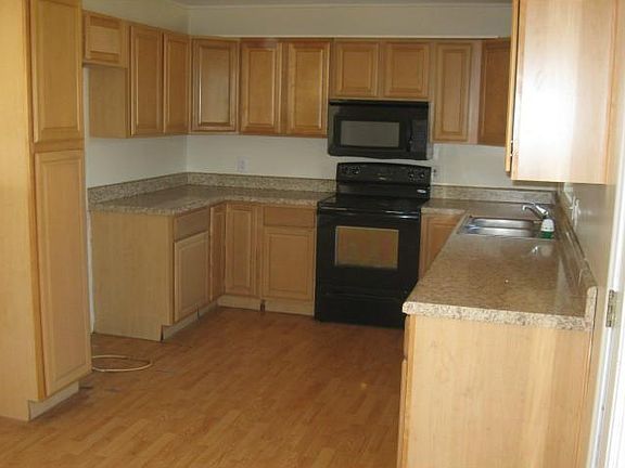 5th image of 317 Agusta Dr