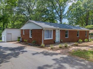 633 Owens Rd, Lexington, NC 27292