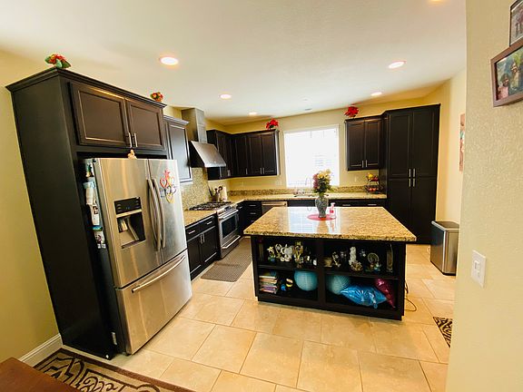 4th image of 315 Colner Cir