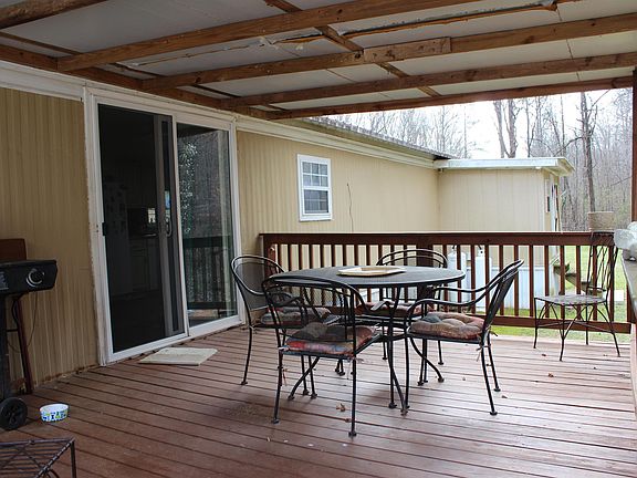 2nd image of 2035 Bangor Hollow Rd