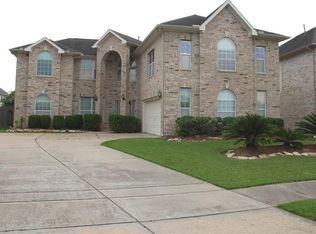 530 Green Cedar Dr, League City, TX 77573