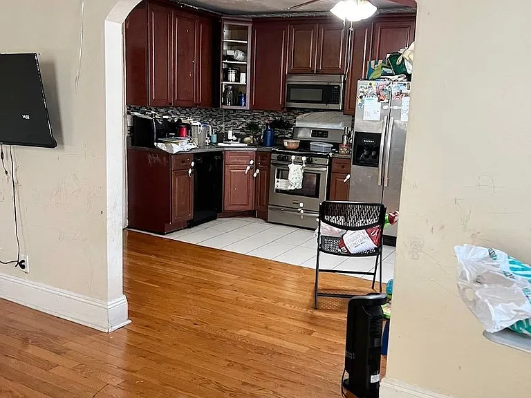 17 Beach St #1 — Photo 5
