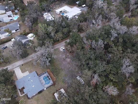 4th image of 2124 Paige Ave