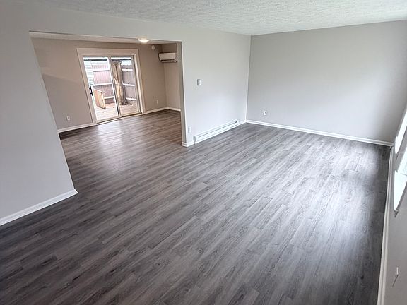 2nd image of 1011 Ute Ave