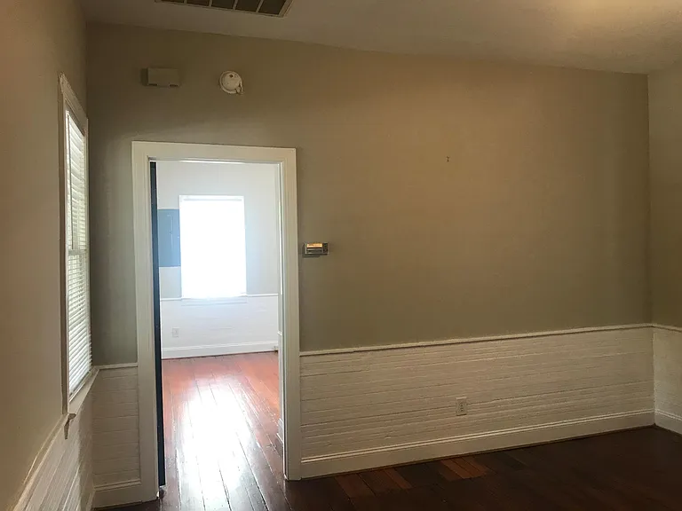 26 Kracke St — Photo 3