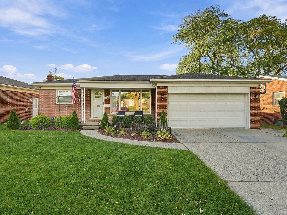 1st image of 24487 Beierman Ave