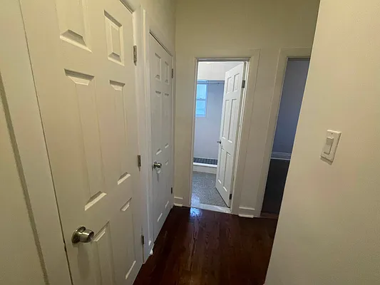 Rented by Metropolis International Realty Inc. | media 9