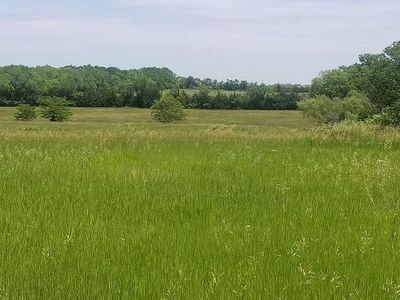 SW Urish Rd, Topeka, KS, 66610