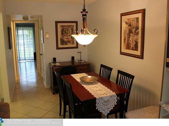 2nd image of 109 Lyndhurst E #109