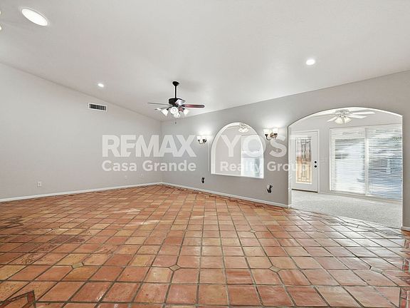 5th image of 2069 N Pebble Beach Dr