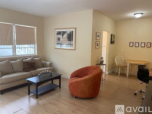 3rd image of 7510 Carlyle Ave #7510
