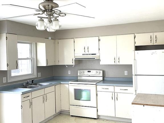 5th image of 1343 Primrose Ln