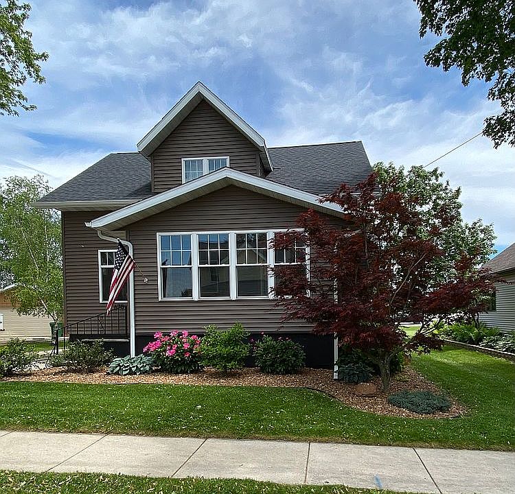 1st image of 670 5th St