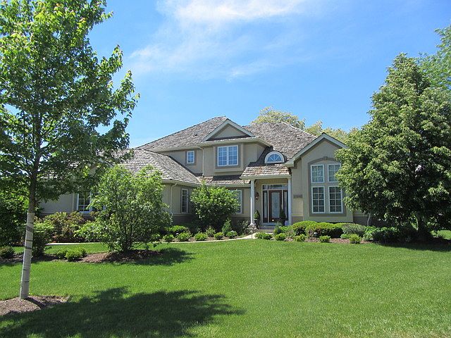 1st image of 21846 W Murfield Ct