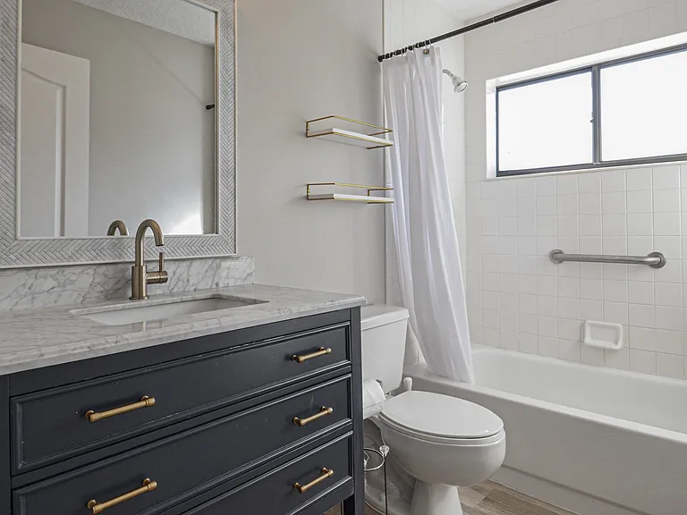 131 Barrier Isle Dr — Photo 34