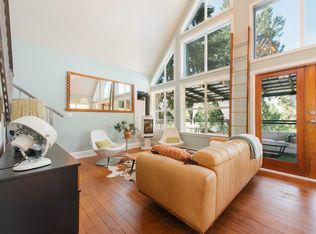 4981 Geer Rd, Sechelt, BC V7Z0B9