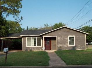 6041 Nell St, Forest Hill, TX 76119
