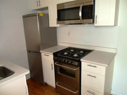 Rented by Sky Management | media 87