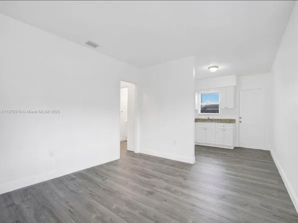 4070 NW 65th Ave #4076, Miami, FL 33166