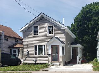 61 Mercer St, Oswego, NY 13126