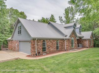 14850 Fairview Ln, Byhalia, MS 38611