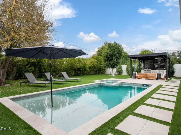 329 E BELMONT Avenue, Phoenix, AZ 85020