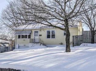 4109 N 61st St, Omaha, NE 68104