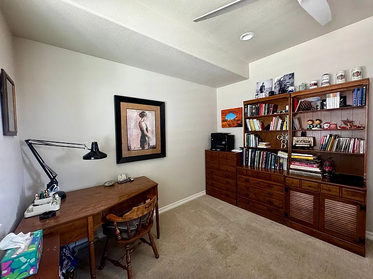 4553 Hanging Lake Cir — Photo 12