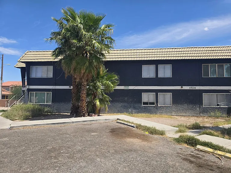 1724 Breckenwood Ct — Photo 32