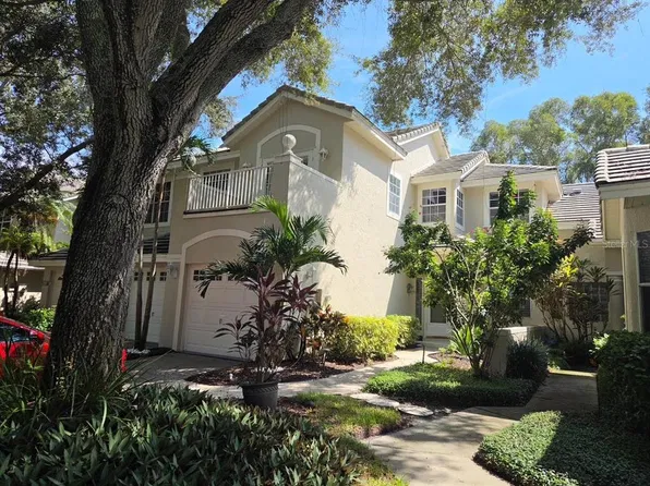 450 DATE PALM COURT NE, ST PETERSBURG, FL 33703
