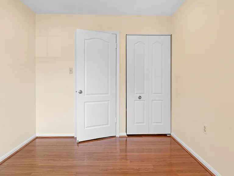 26 Wessex Ct — Photo 14