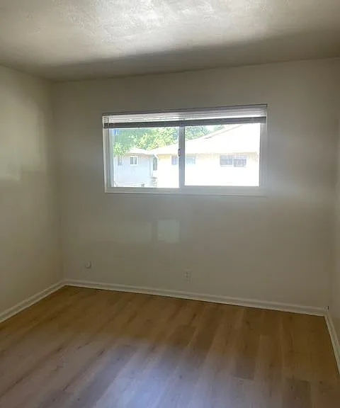 1630 Sycamore Dr #3 — Photo 9