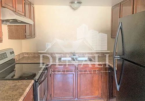 2804 N 43rd Ave #D Photo 1
