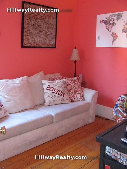 1st image of 852 Huntington Ave #1
