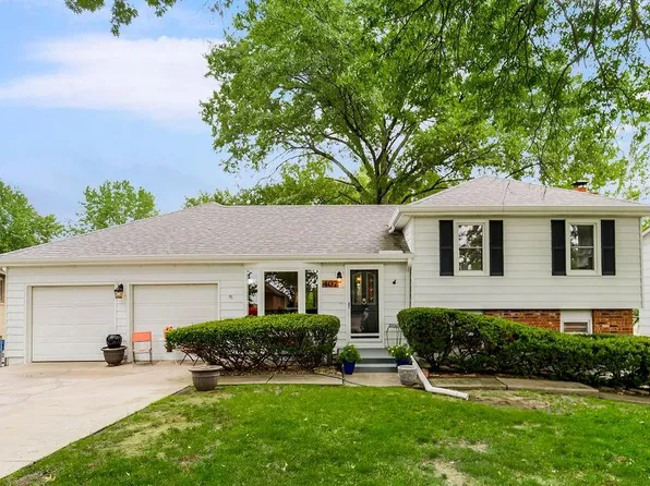 407 Glendale Rd, Liberty, MO 64068