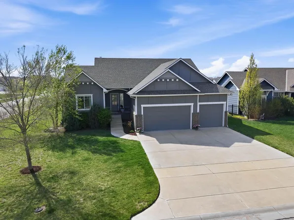 2801 N Woodridge St, Wichita, KS 67226