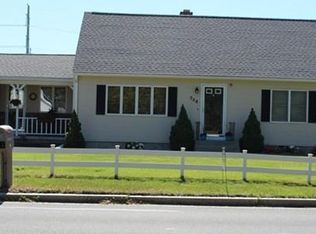 328 West St, Ludlow, MA 01056