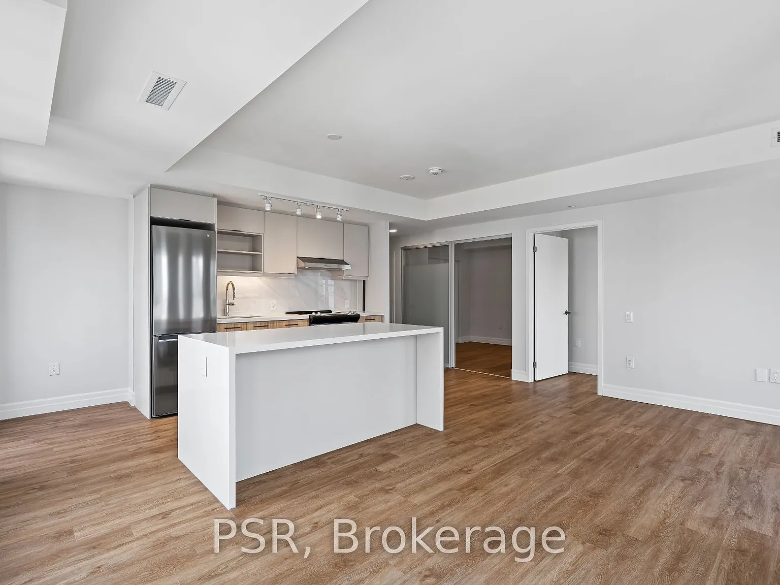 3 bed, $3,850 — Photo 3