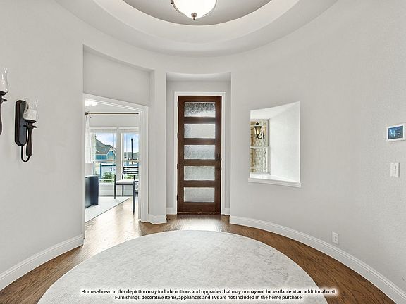 Carolina IV Side Entry Foyer