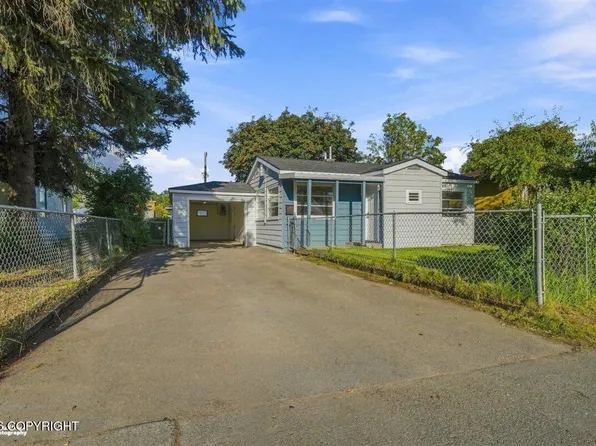 1336 Medfra St, Anchorage, AK 99501