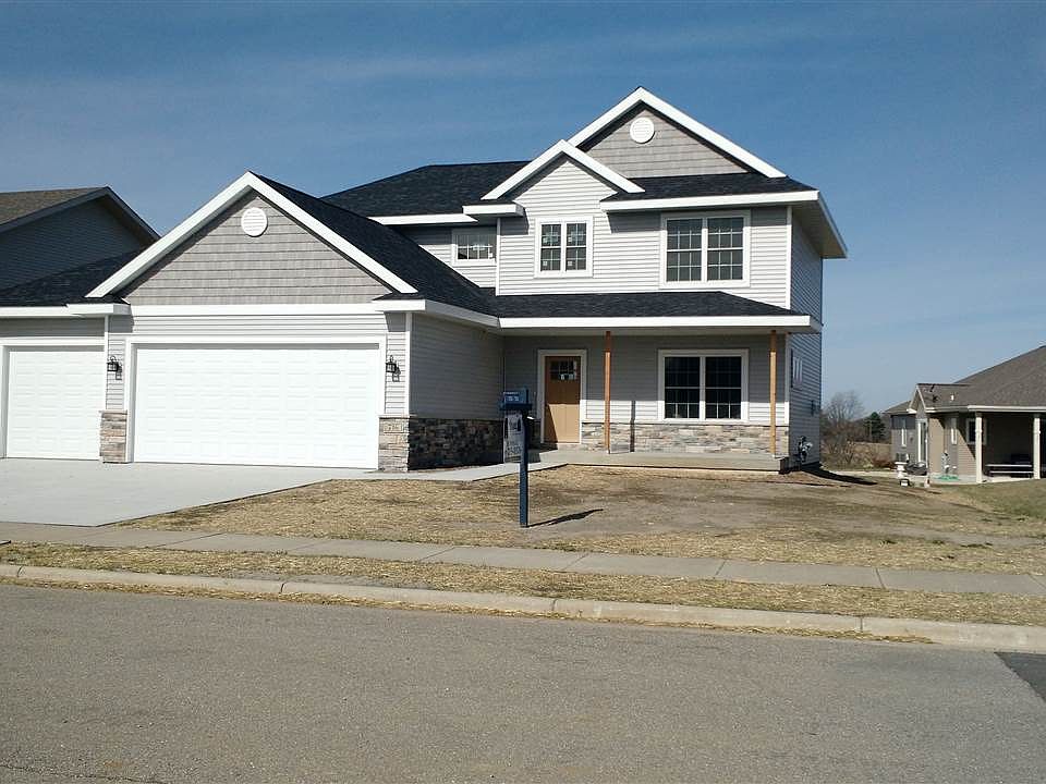 1st image of 716 Hilldale Ln