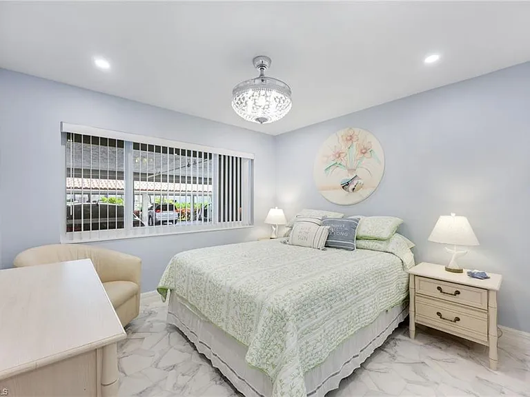 26000 Hickory Blvd #105 — Photo 13