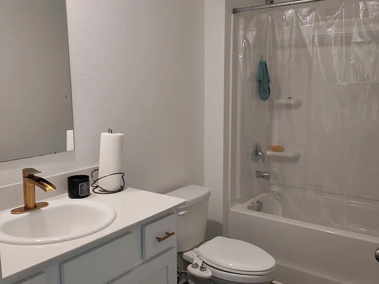 4260 Hemlock St — Photo 16