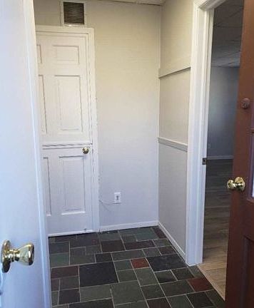 3rd image of 16 Beauregard Dr